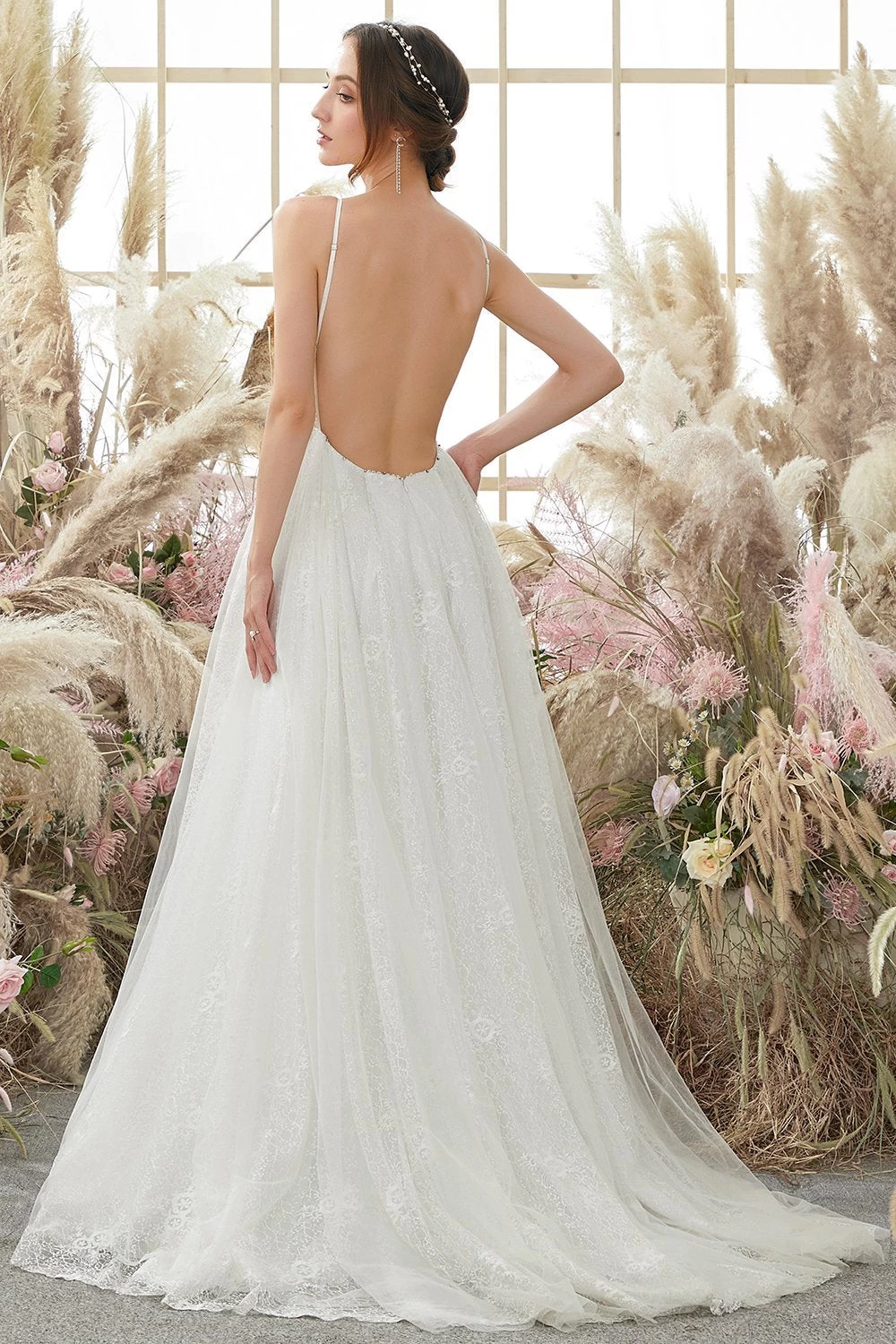 V Nek Zwartloze Trouwjurk 4 V Nek Zwartloze Trouwjurk - Afbeelding 2