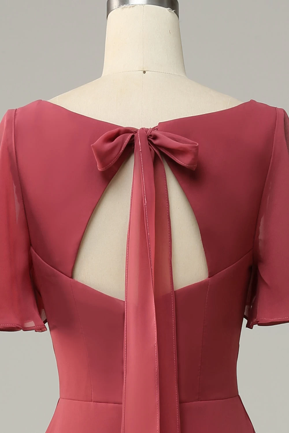 V-hals Korte Mouwen Open Rug Bruidsmeisjesjurk 8 V-hals Korte Mouwen Open Rug Bruidsmeisjesjurk - Afbeelding 6