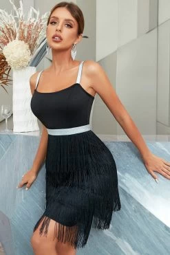 A Line Spaghetti Straps Zwart Cocktail Jurkje Met Kwastje
