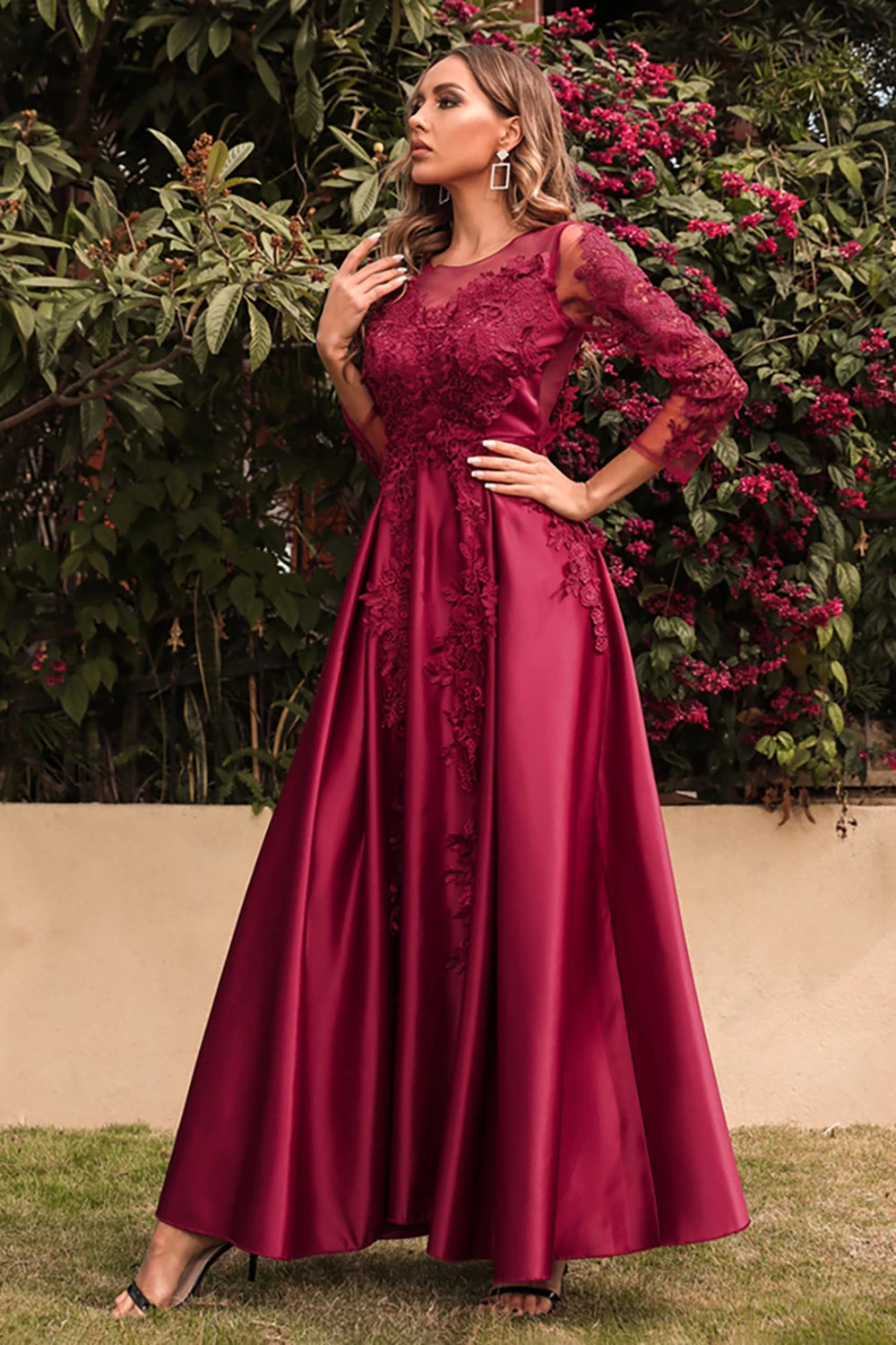 Satijn A Line Moeder Van De Bruid Jurk Met Lange Mouwen 6 Satijn A Line Moeder Van De Bruid Jurk Met Lange Mouwen - Afbeelding 5