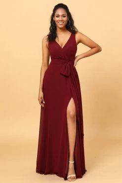 Burgundy Wrap Chiffon Bruidsmeisje Jurk Met Spleet
